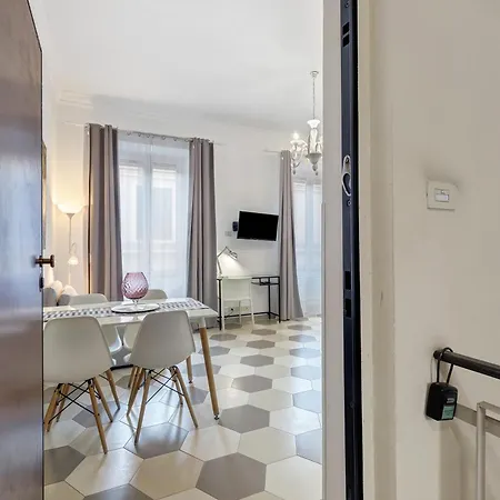 Domus San Pietro C Apartment *